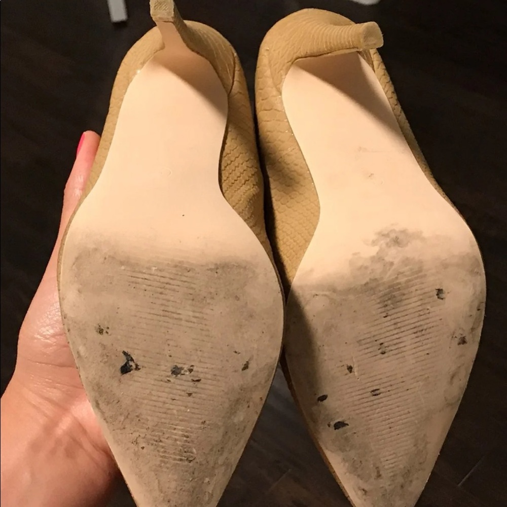 High Heels - Picture 5 of 5
